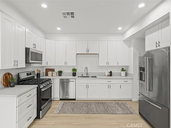 4th image of 13105 Via Tuscany