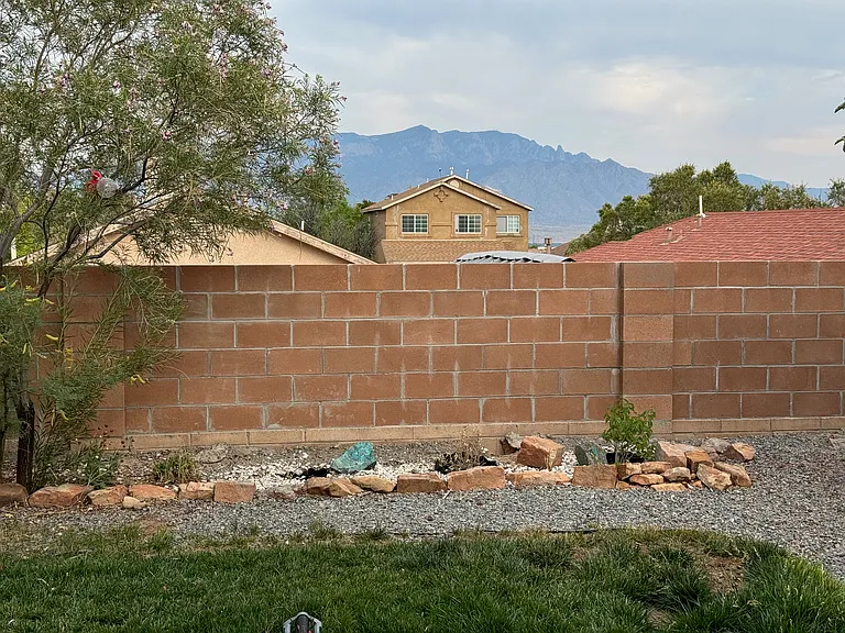4756 Delaina Dr NE — Photo 21