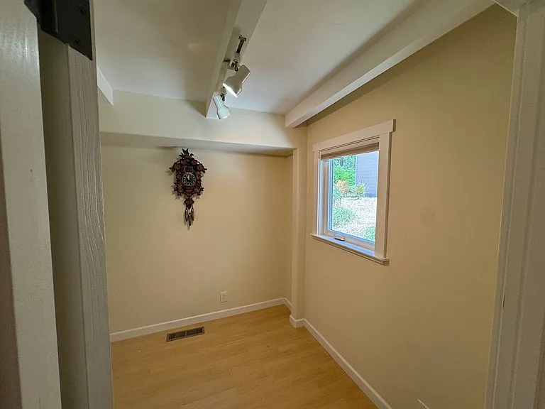 325 Vista Robles Dr — Photo 6