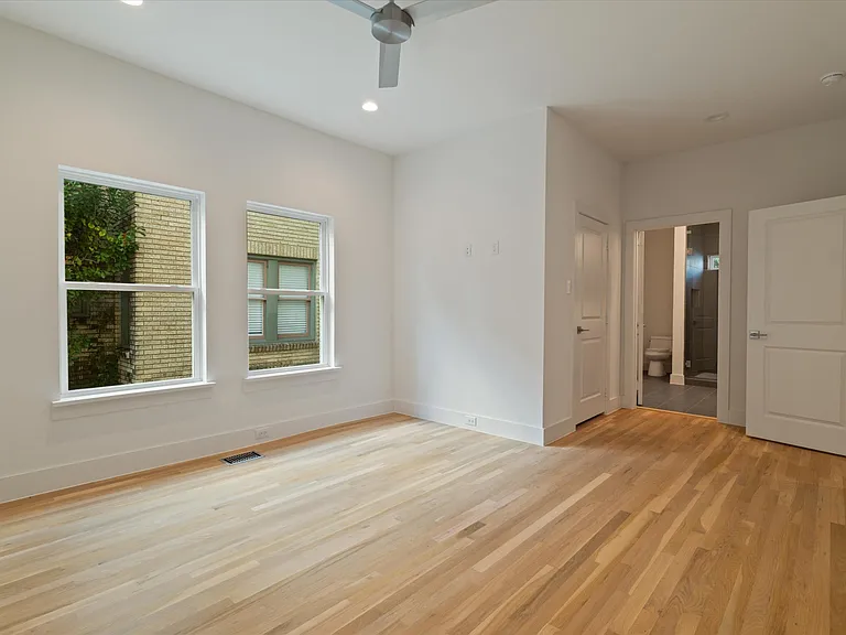 6255 Belmont Ave — Photo 21