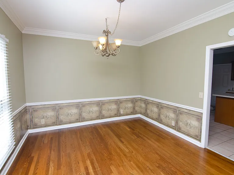 1144 Hunters Chase Dr — Photo 8