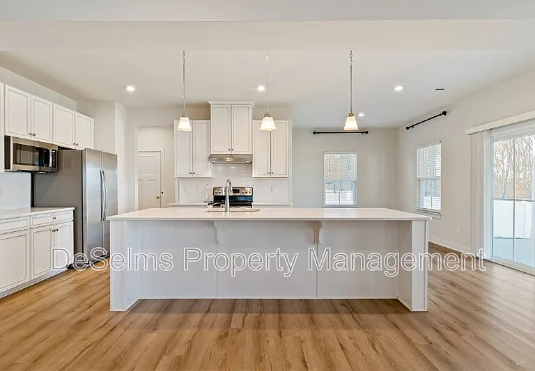 3820 Pitchers Ln — Photo 12