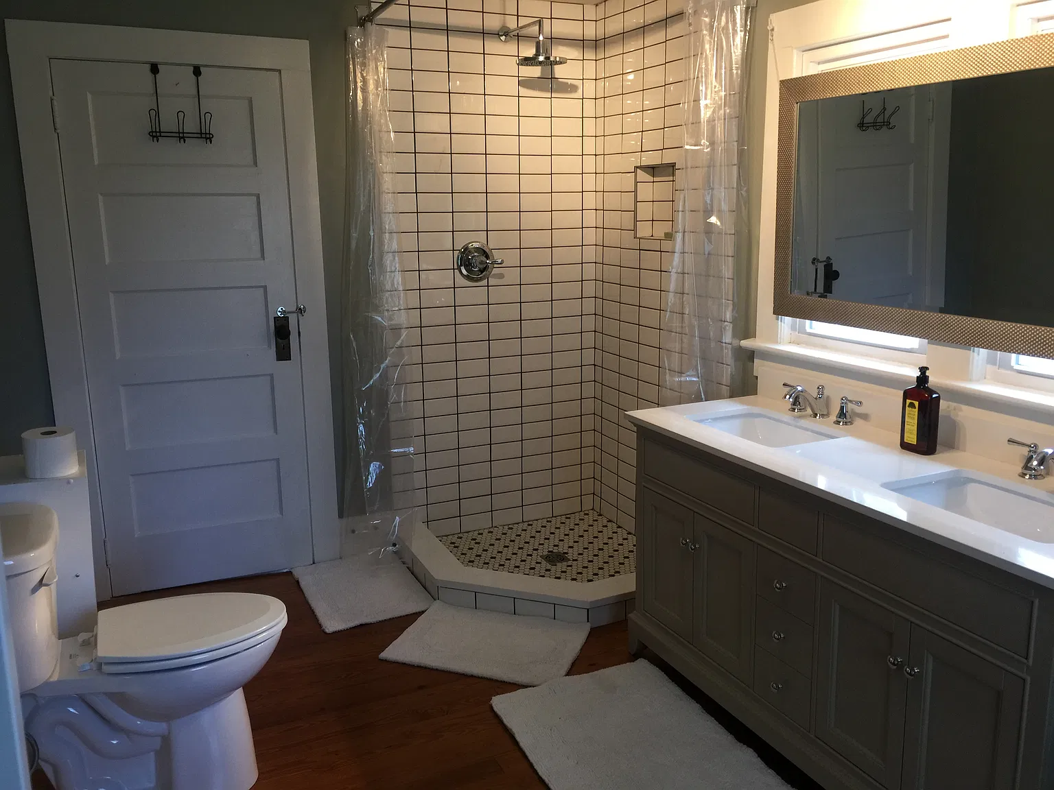 3 bed, 1326 sqft, $2,800 — Photo 2