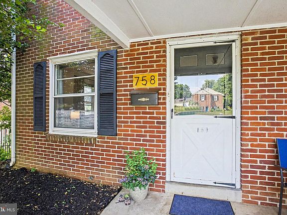 4th image of 758 Hershey Ave