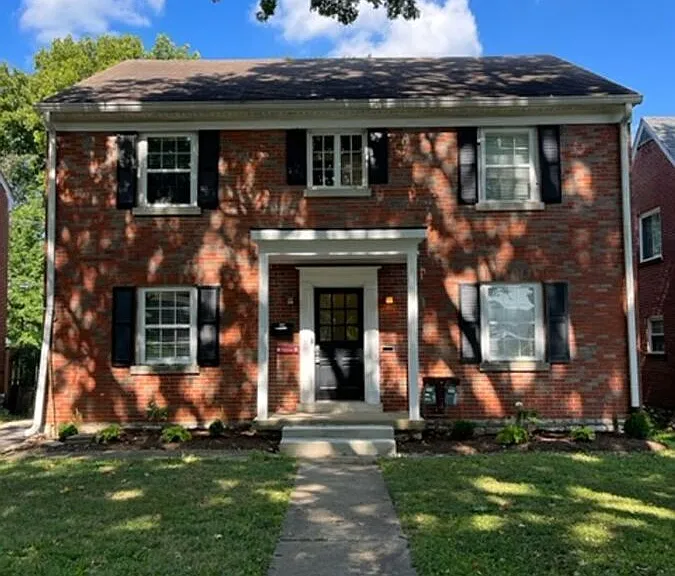 319 Lafayette Pkwy #A — Photo 1