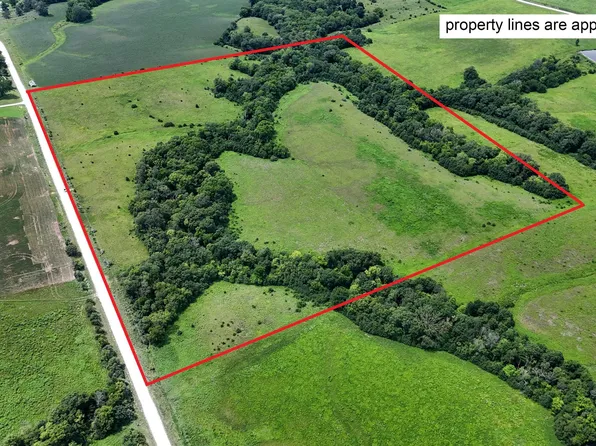 275th St, Mount Pleasant, IA 52641