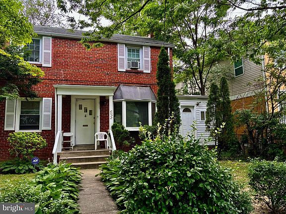 2nd image of 8028 Eastern Ave NW