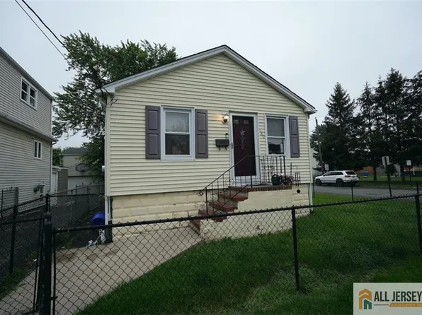 180 Correja Ave, Iselin, NJ 08830