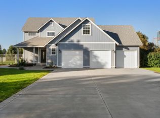 2904 Fire Mountain Rd, West Richland, WA 99353