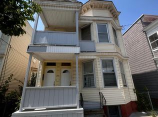 205 Quail St, Albany, NY 12203