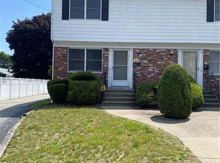 319 Academy Ave APT 4, Providence, RI 02908