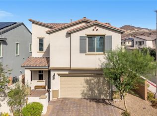 40 Verde Rosa Dr, Henderson, NV 89011