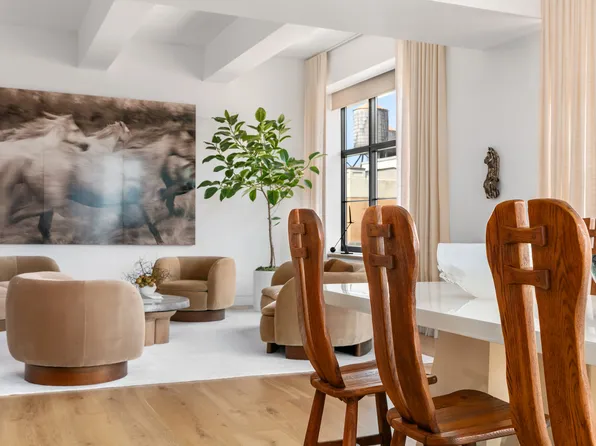 90 Morton Street image 1 of 26