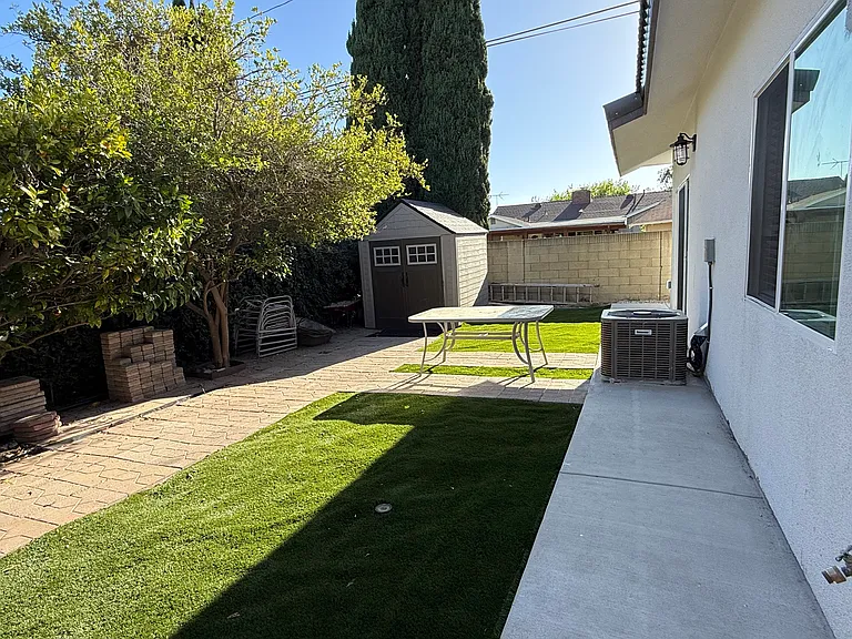 12651 Groveview St — Photo 9