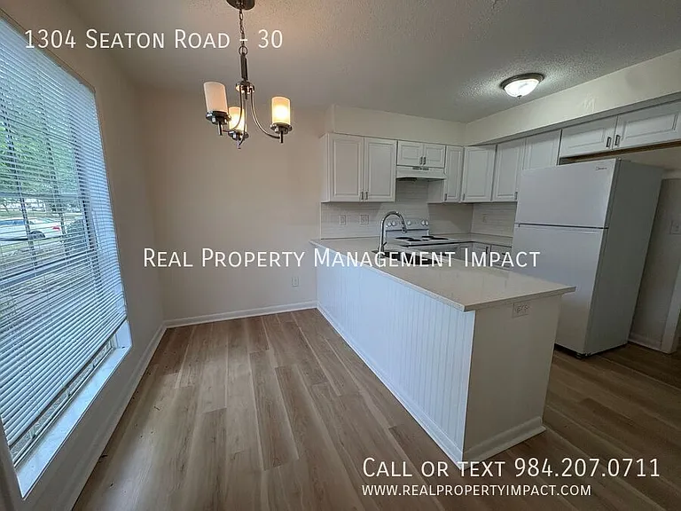 1304 Seaton Rd #30 — Photo 8