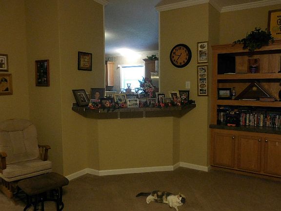 5th image of 242 SE Fox Hall Ct
