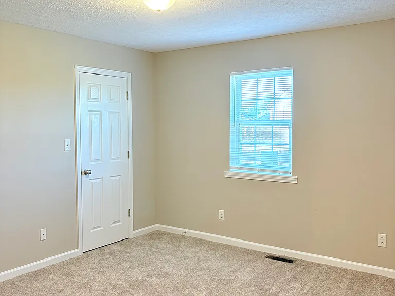 117 Concord Dr #A — Photo 12