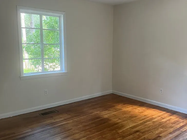 4324 El Paso St — Photo 6