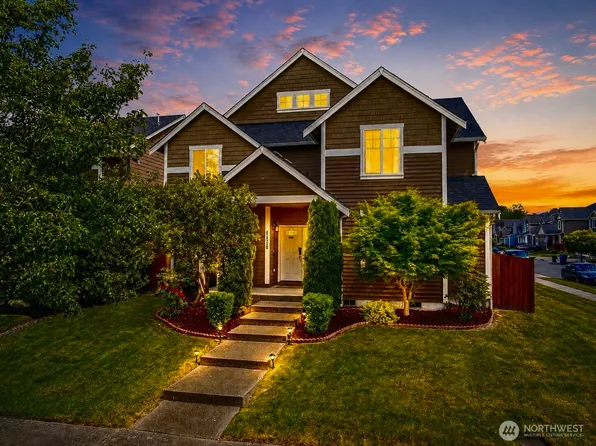 1210 Blue Jay Avenue SW, Orting, WA 98360