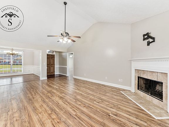 4th image of 5 Leah Ct