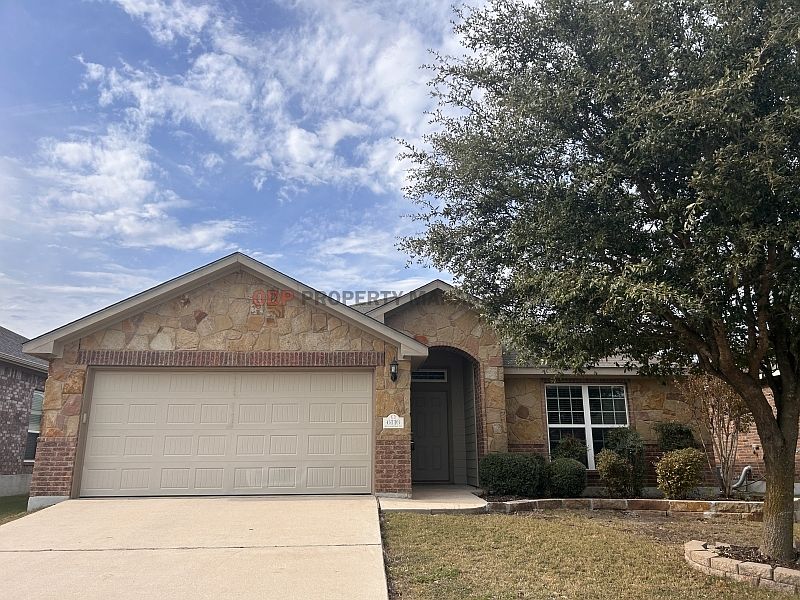 1st image of 6116 Alexandria Dr