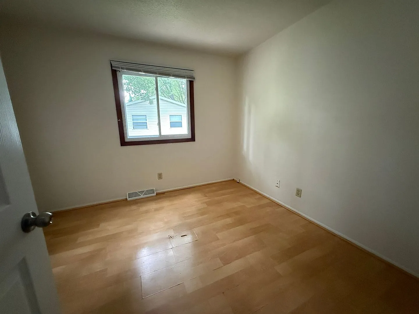 Epstein Rental — Photo 4