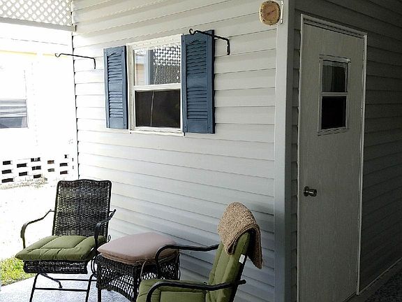 Sitting area outside