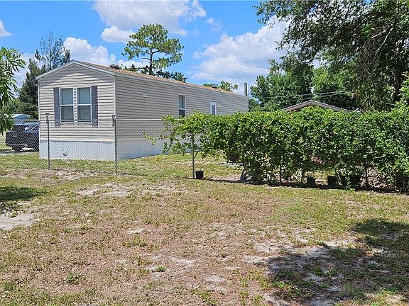 3rd image of 8406 McDaniel Dr