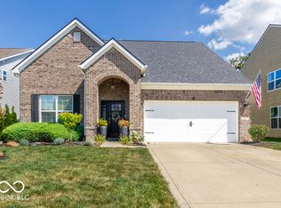 8647 N Deer Crossing Blvd, McCordsville, IN