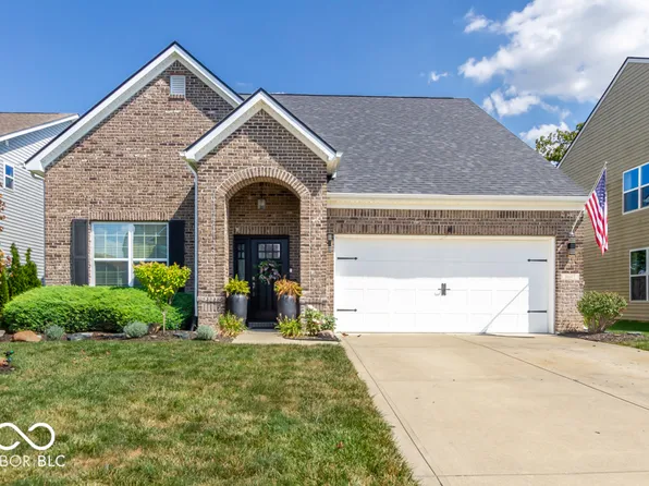 8647 N Deer Crossing Blvd, McCordsville, IN 46055