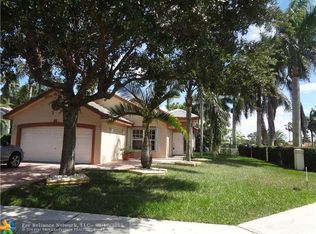 12490 SW 7th Pl, Davie, FL 33325