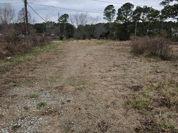 1302 Bowline Way, Wilmington, NC 28405