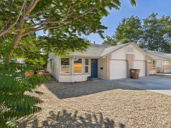 804 E Main St APT 4, Emmett, ID 83617