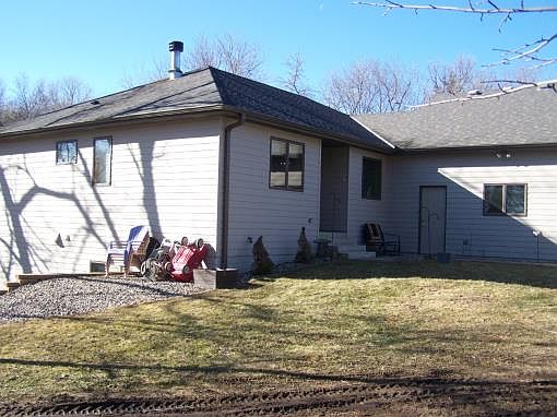 4th image of 7696 Redwood Ave NW
