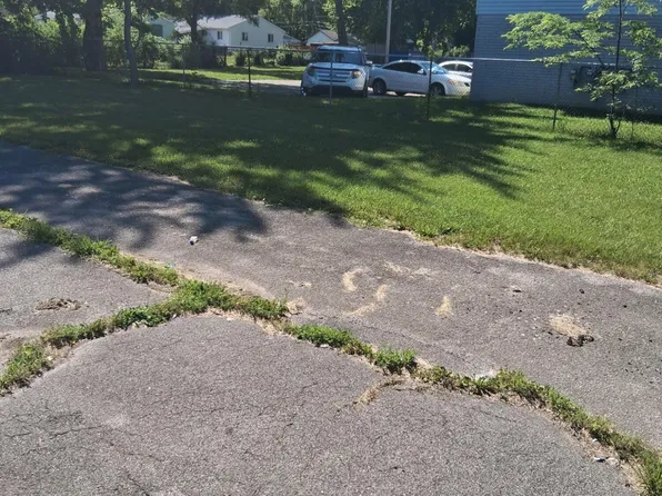 2120 Sheridan Ave, Saginaw, MI 48601