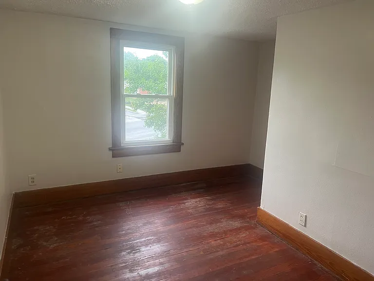 994 Wooster Rd W — Photo 10