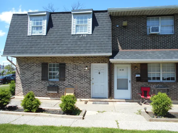 867 N Ulster St APT A, Allentown, PA 18109
