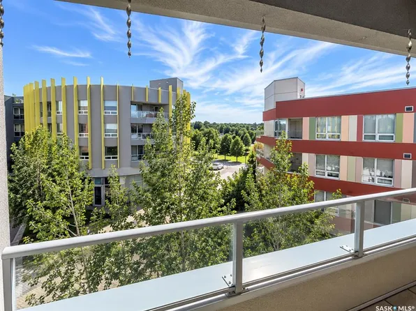 UNIT 331-404 C AVENUE S, Saskatoon, SK S7M 5M9