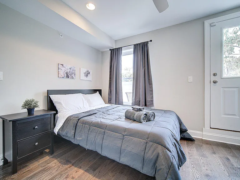 1513 S Lambert St — Photo 15