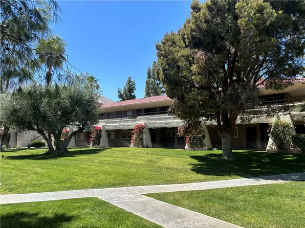 2860 N Los Felices Rd Unit 210, Palm Springs, CA 92262