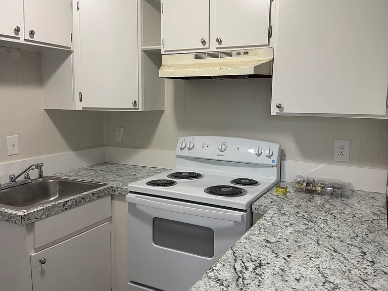 43 Moore Ln #45 — Photo 7