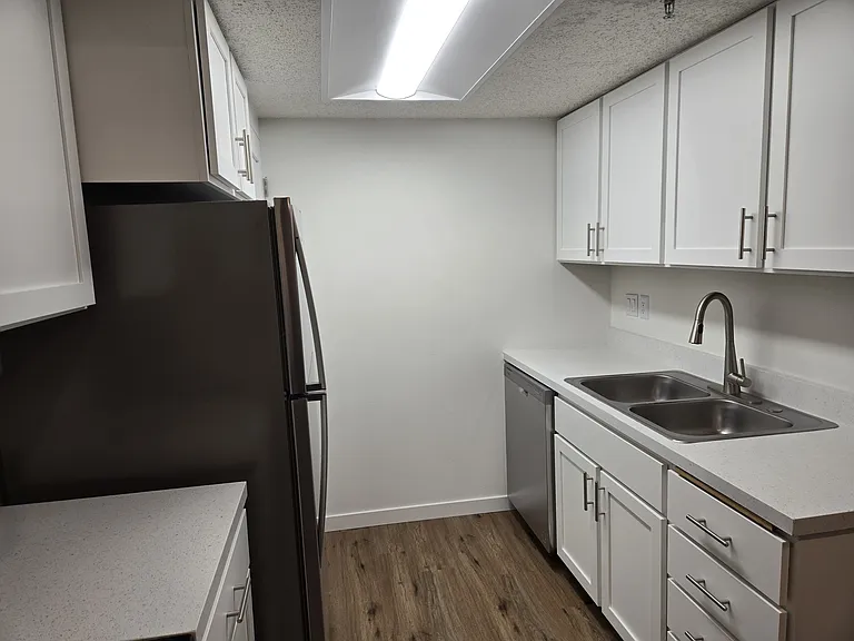Saddlewood Townhomes — Photo 28