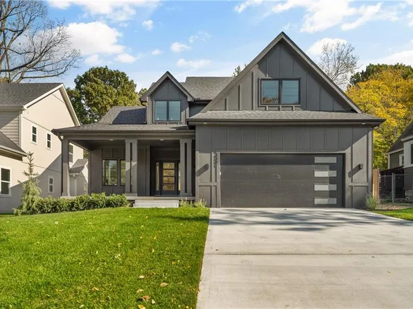 6031 Outlook St, Mission, KS 66202