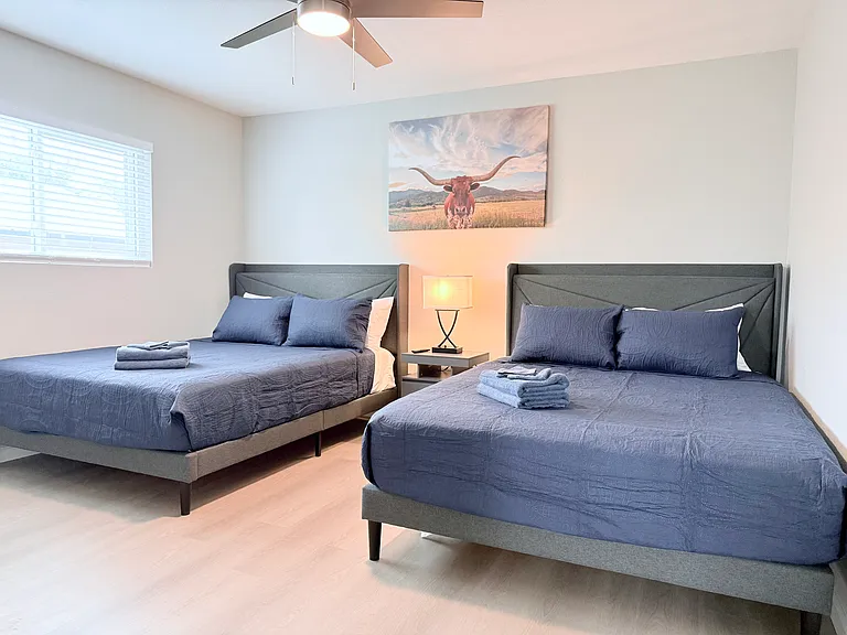 312 E Randol Mill Rd — Photo 5
