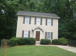 1310 Della Dr, Charlotte, NC 28217