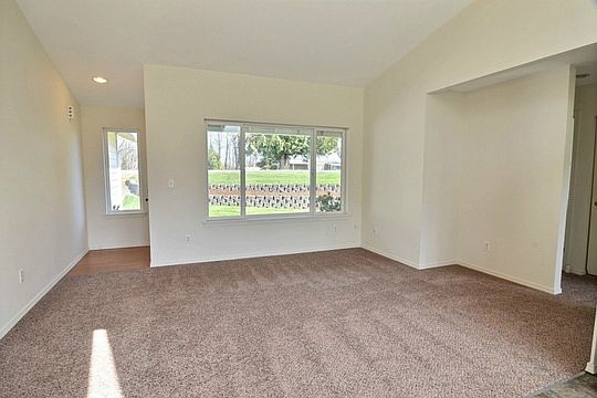 2nd image of 7610 109th Street Ct E