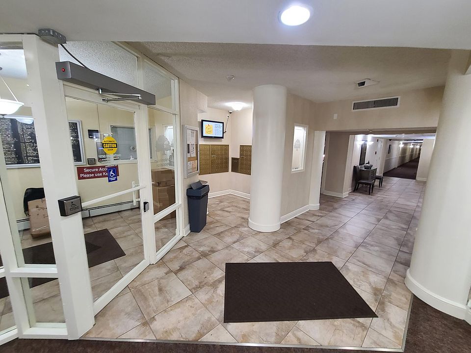 2nd image of 111 Chestnut St #0