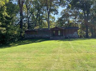 145 Trout Valley Rd, Wilburn, AR 72179