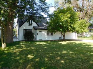 3432 Silver Lake Rd NE, Minneapolis, MN 55418