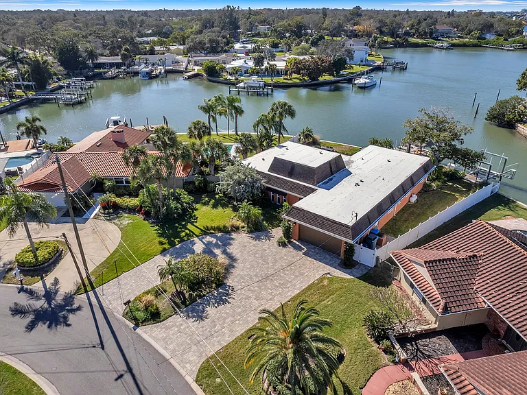1788 McKay Creek Dr — Photo 46